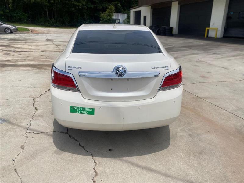 Buick LaCrosse 4dr Sdn CXL AWD 2011 Buick LaCrosse 4dr Sdn CXL AWD 2011