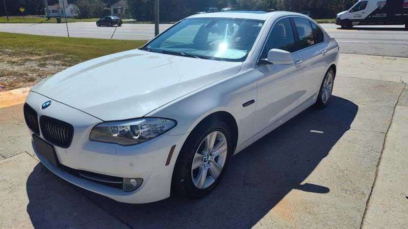 BMW 5-Series 4dr Sdn 528i xDrive AWD 2013 BMW 5-Series 4dr Sdn 528i xDrive AWD 2013