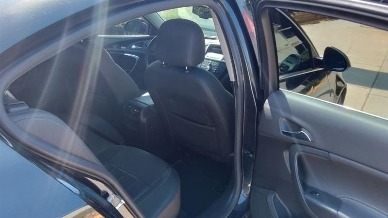 Buick Regal 4dr Sdn CXL RL1 (Russelsheim) *Ltd Avail* 2011 Buick Regal 4dr Sdn CXL RL1 (Russelsheim) *Ltd Avail* 2011