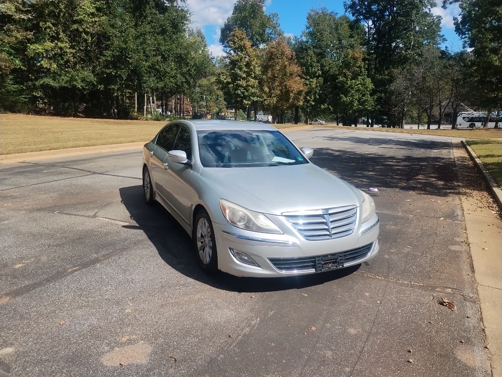 2013 Hyundai Genesis 3.8