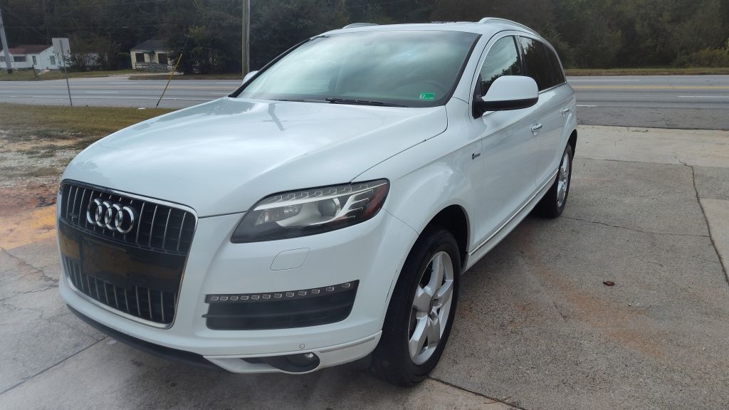 Audi Q7 quattro 4dr 3.0T Premium Plus 2015 Audi Q7 quattro 4dr 3.0T Premium Plus 2015