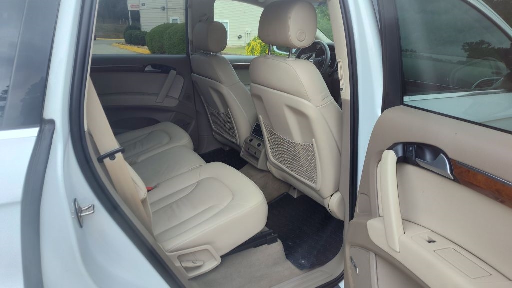 Audi Q7 quattro 4dr 3.0T Premium Plus 2015 Audi Q7 quattro 4dr 3.0T Premium Plus 2015