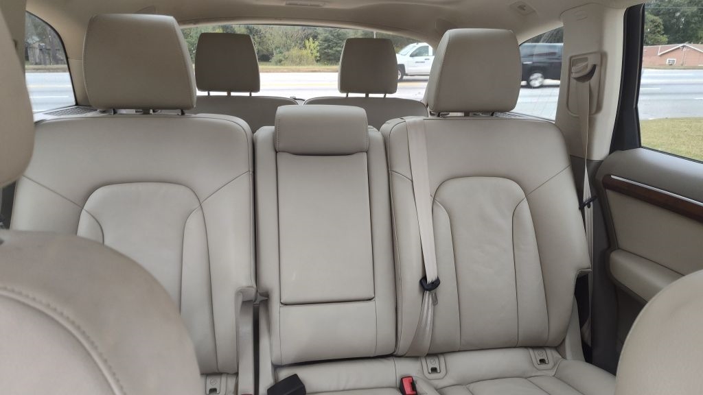 Audi Q7 quattro 4dr 3.0T Premium Plus 2015 Audi Q7 quattro 4dr 3.0T Premium Plus 2015