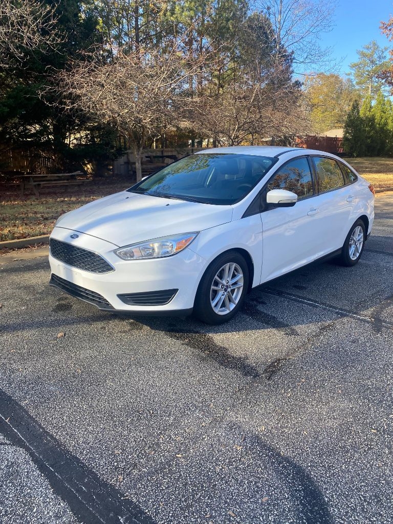 Ford Focus SE Sedan 2017