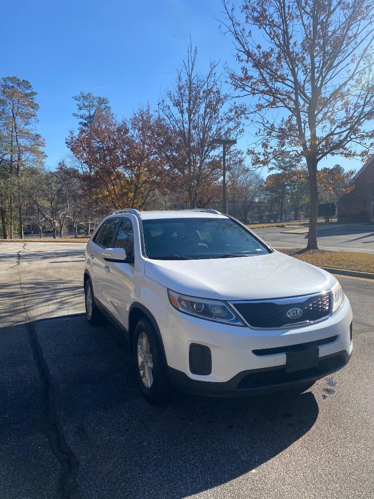 2014 Kia Sorento LX's photo