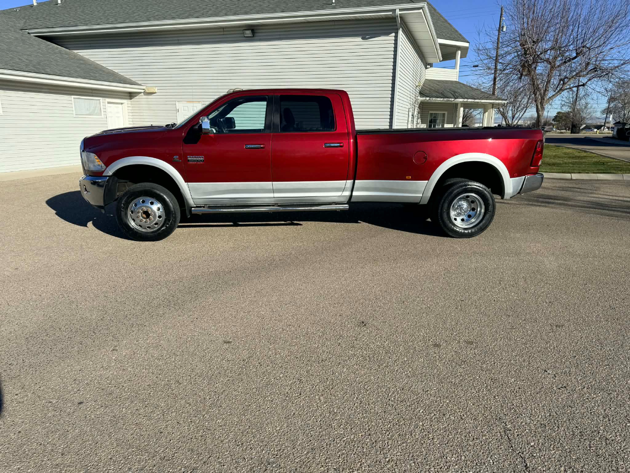 RAM 3500 Laramie 2012