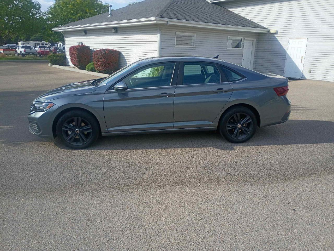 Volkswagen Jetta SE 2023