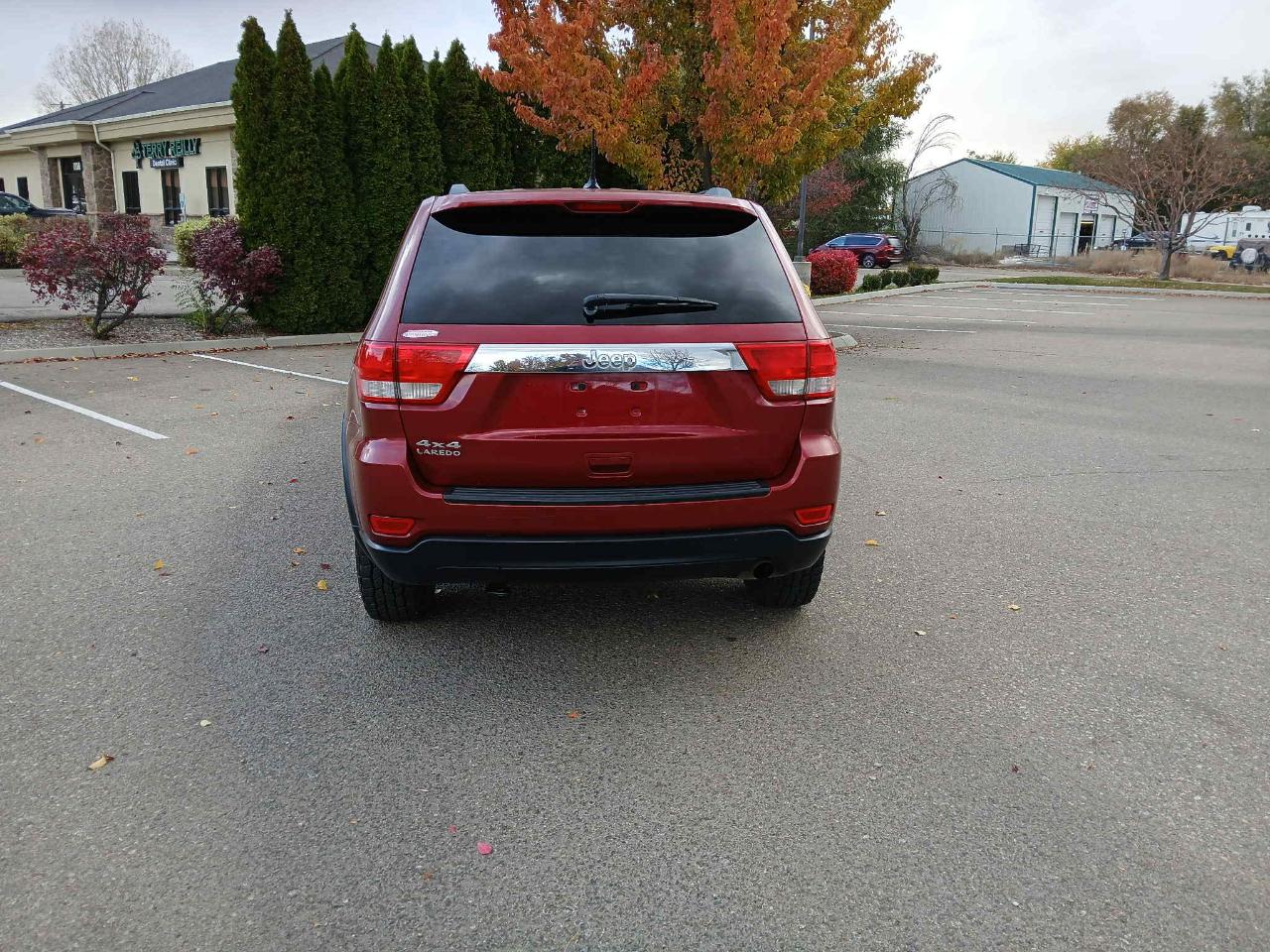 Jeep Grand Cherokee Laredo 2012