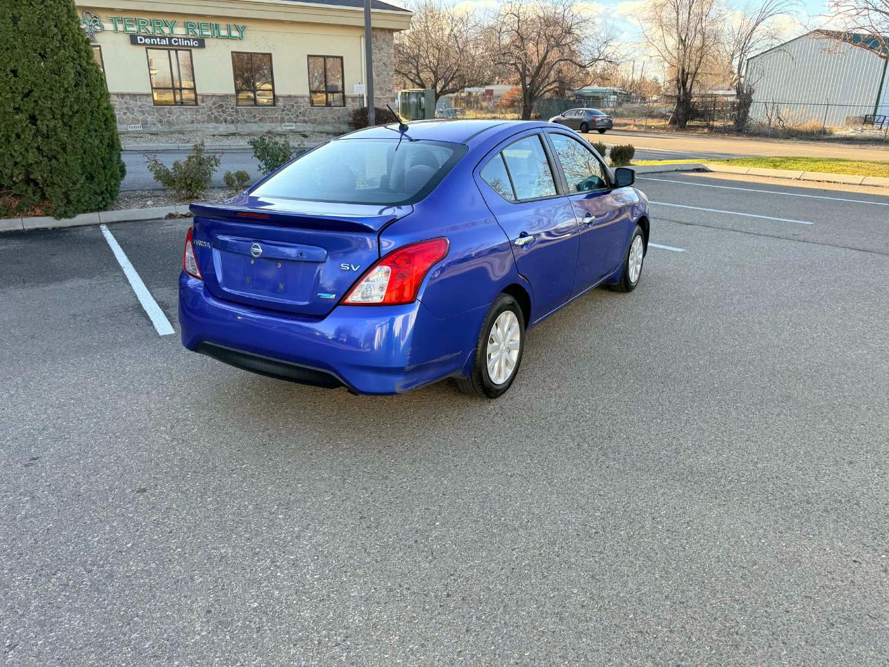 Nissan Versa S 2015
