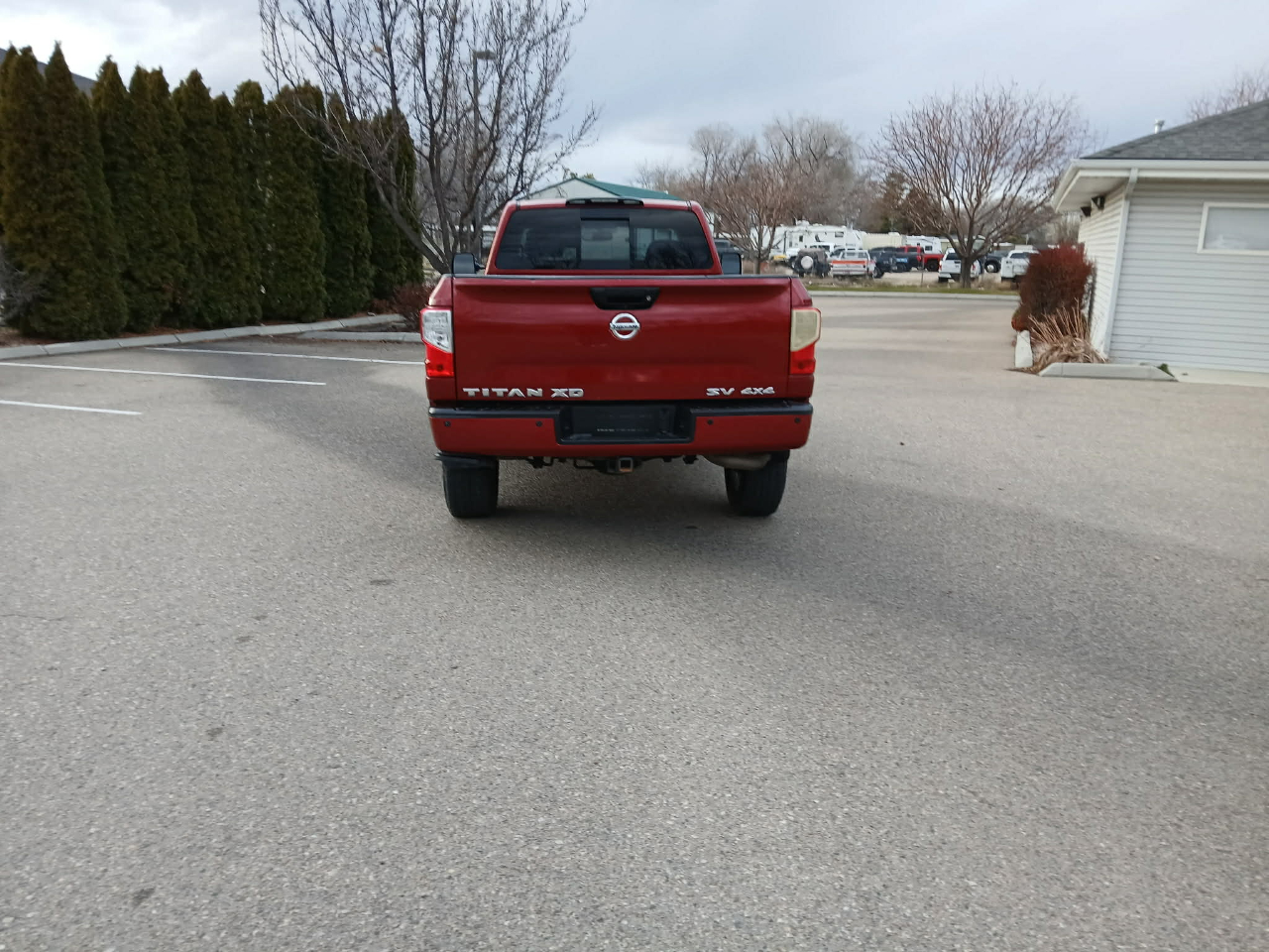 Nissan Titan SV 2017