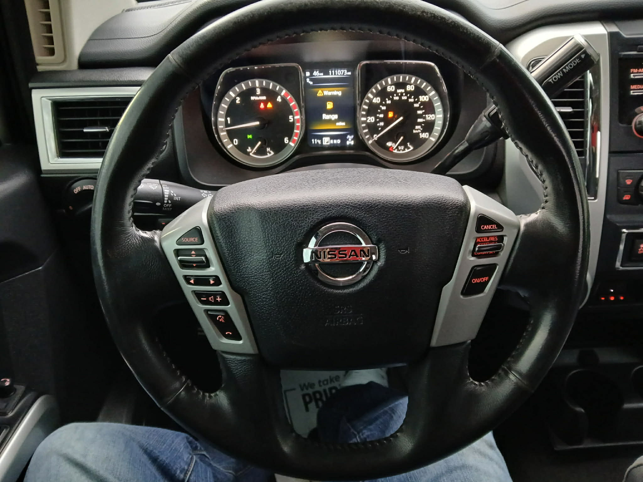 Nissan Titan SV 2017