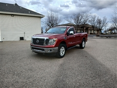 2017 Nissan Titan 