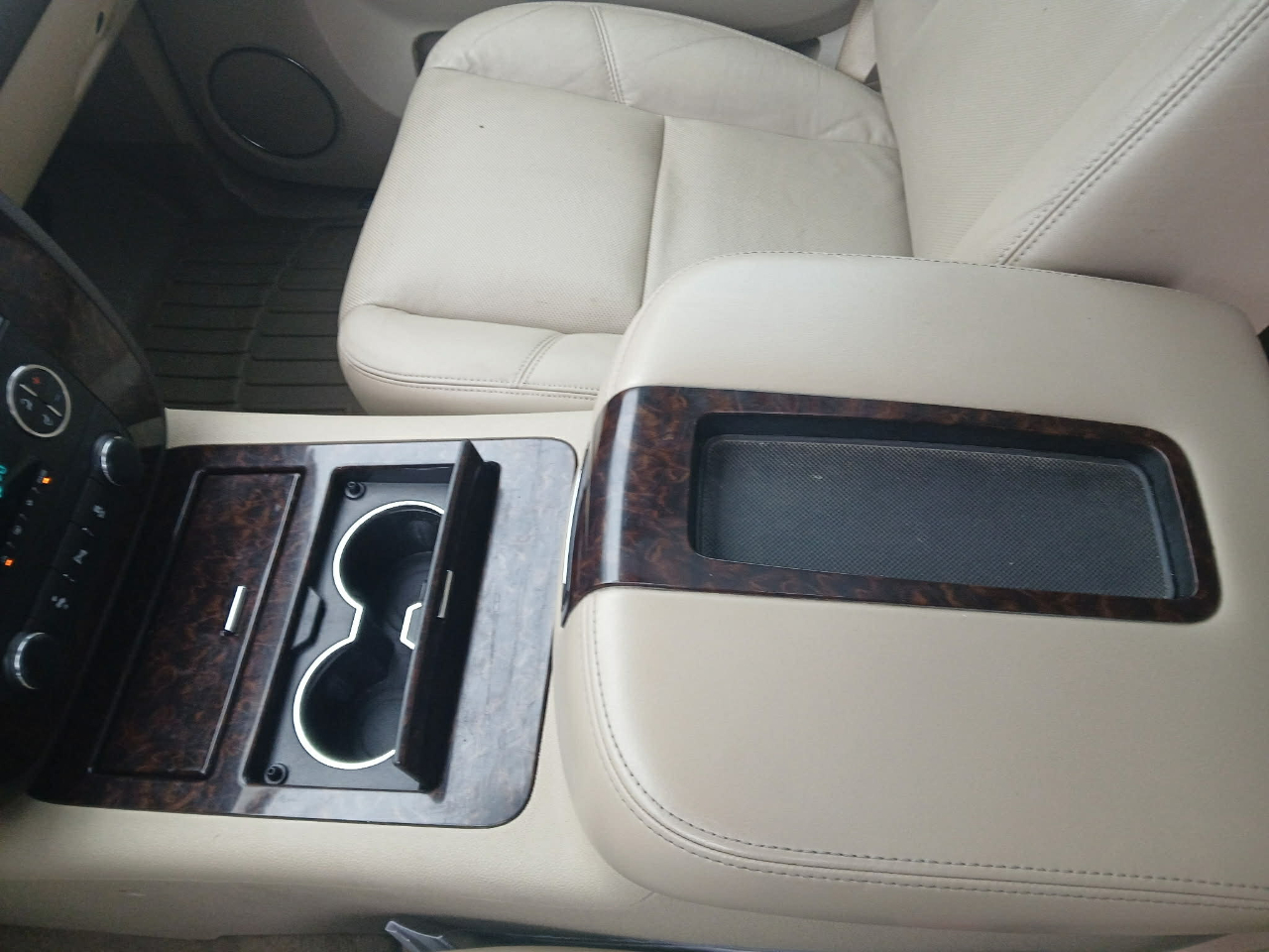 GMC Yukon Denali Denali 2012