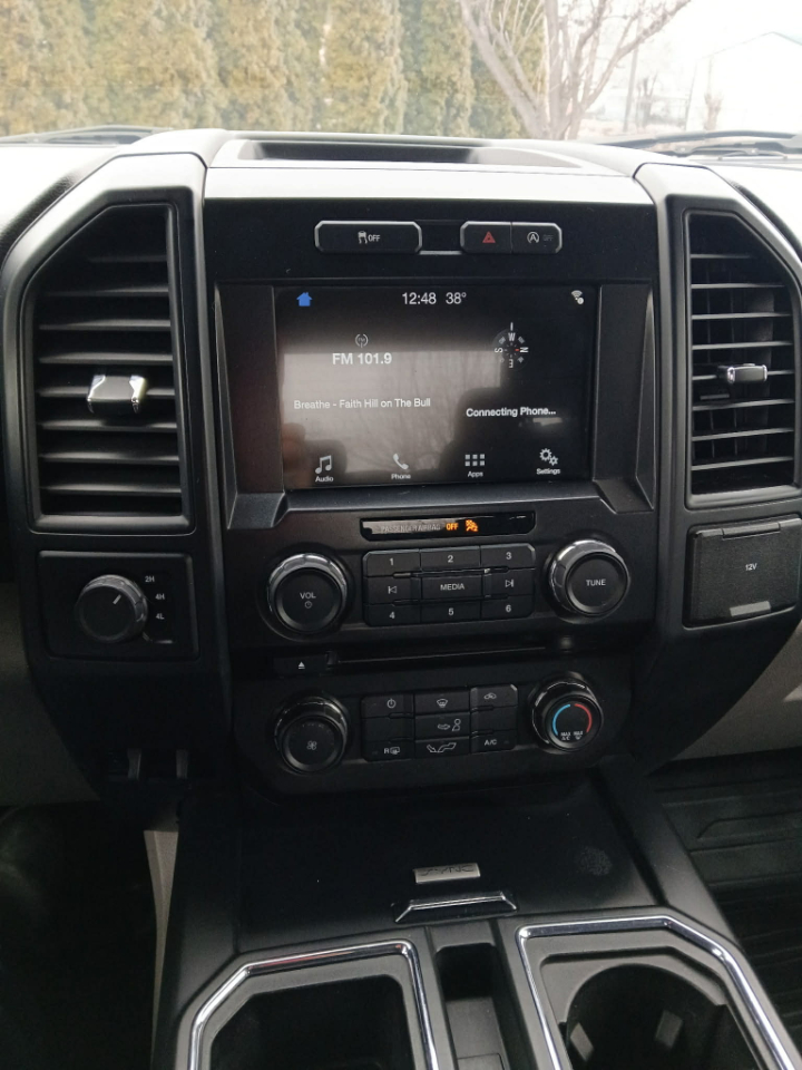 Ford F-150 4WD SuperCab 145" STX 2017