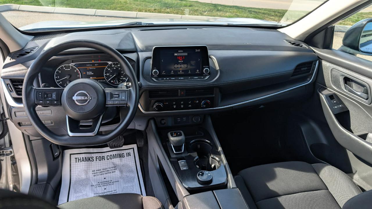 Nissan Rogue  2024