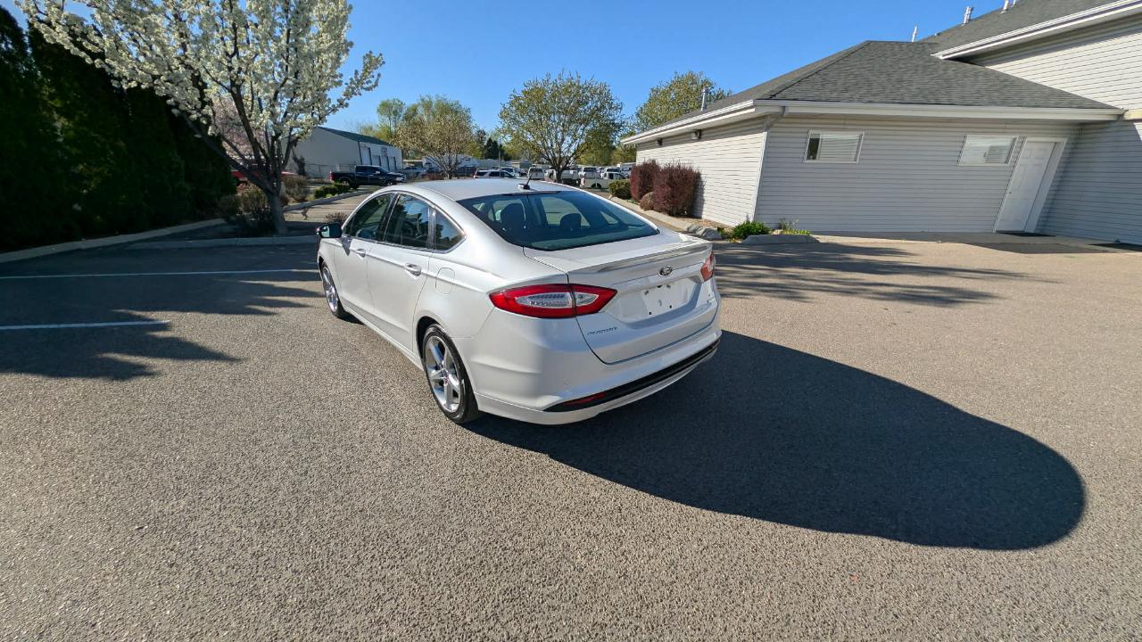 Ford Fusion SE 2014
