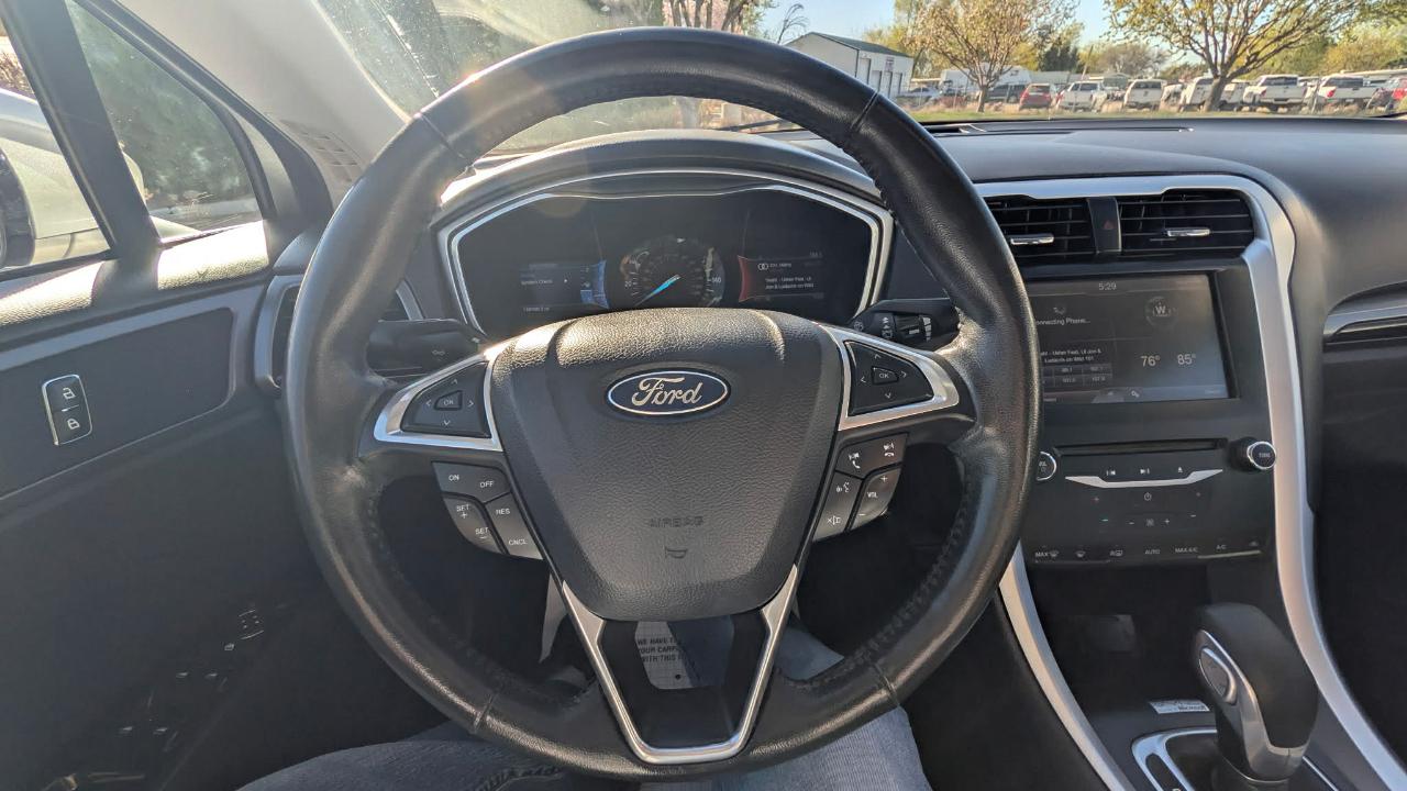 Ford Fusion SE 2014