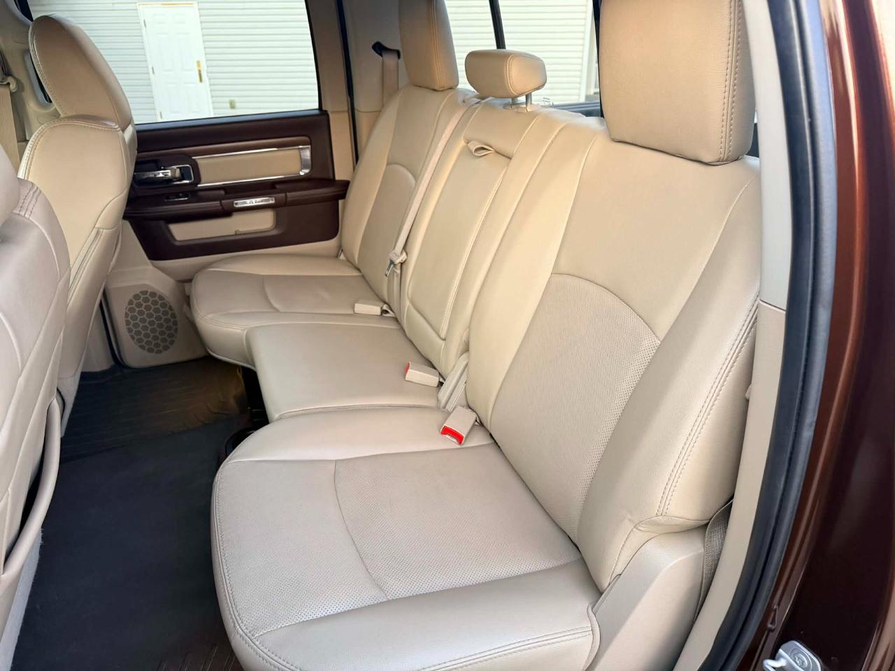 RAM 1500 Laramie 2015