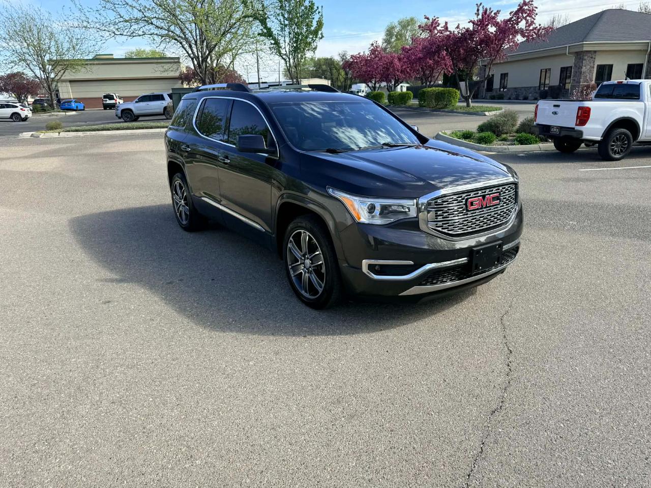 GMC Acadia  2018