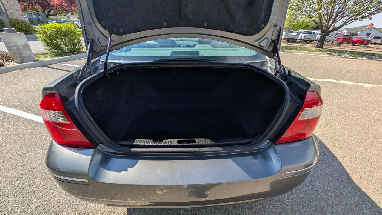 Ford Five Hundred SE 2005