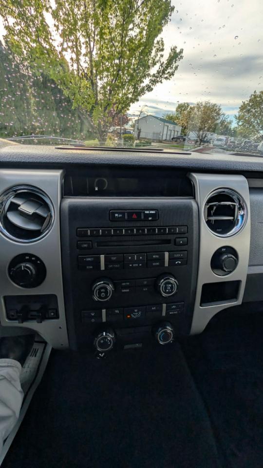 Ford F-150 4WD SuperCab 145" XLT 2012