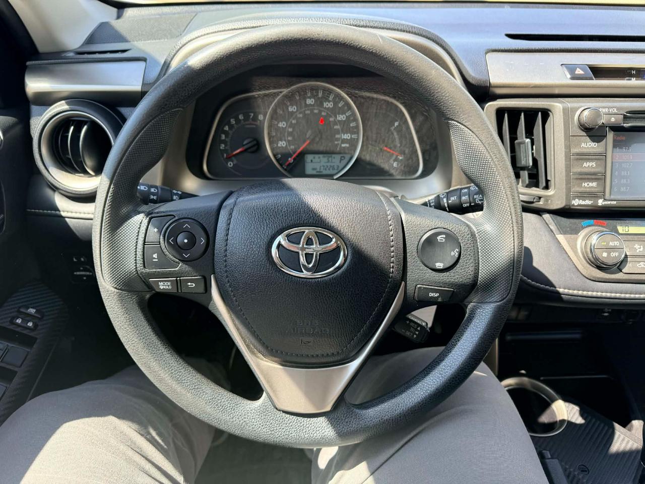 Toyota RAV4  2014