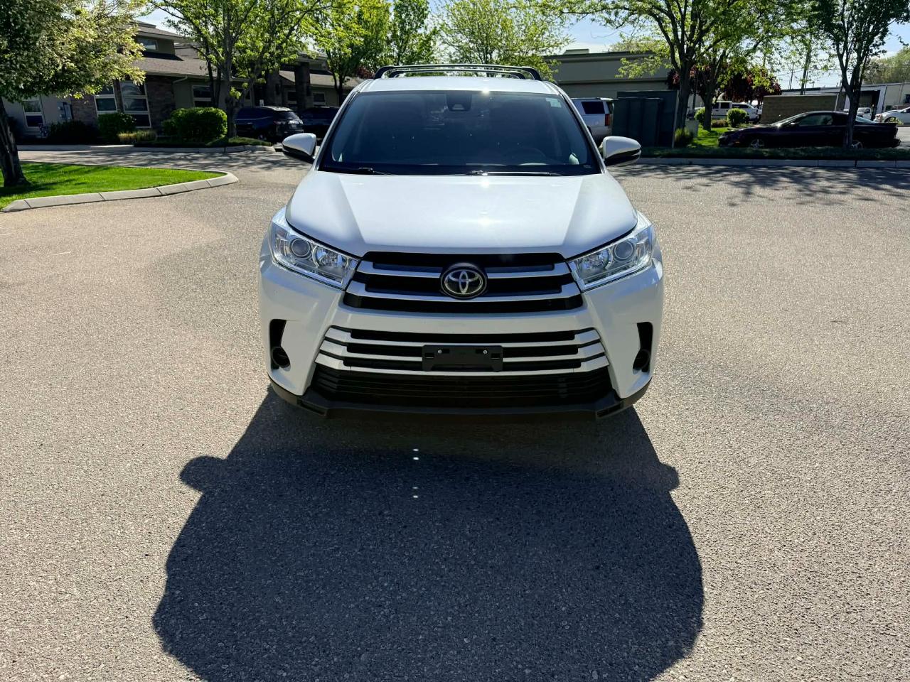 Toyota Highlander LE 2019