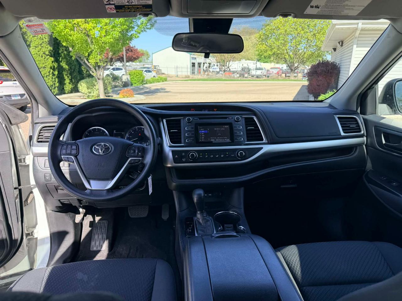 Toyota Highlander LE 2019