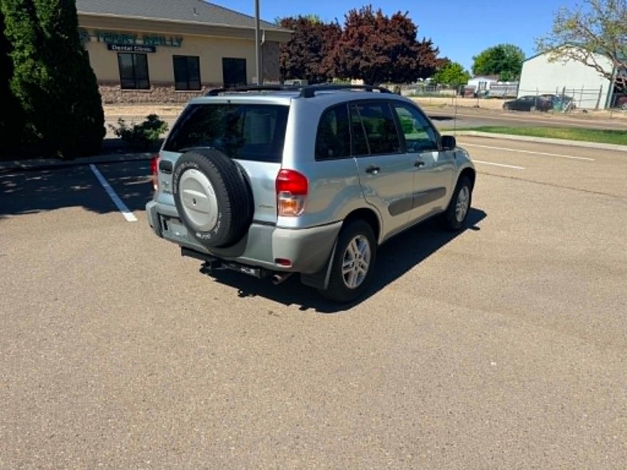 Toyota RAV4  2001