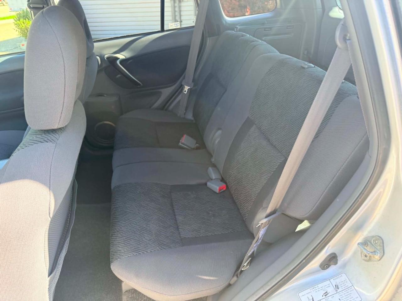 Toyota RAV4  2001