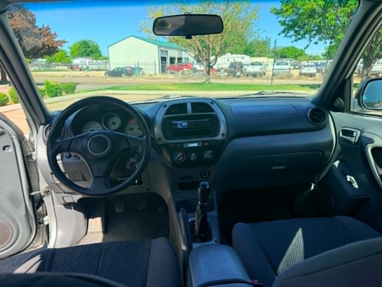 Toyota RAV4  2001