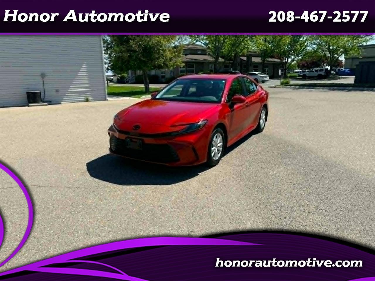 2025 Toyota Camry Hybrid LE