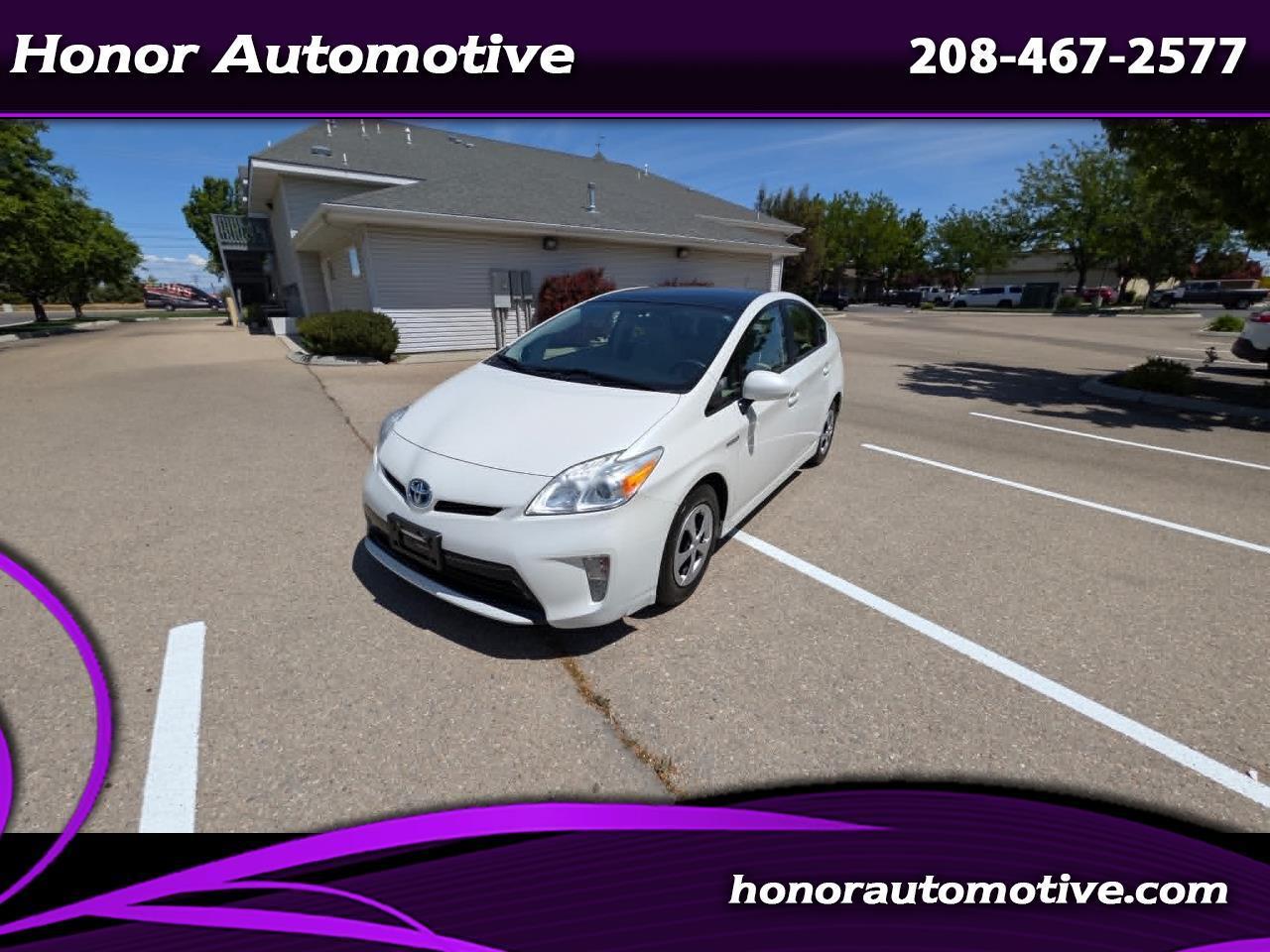 2013 Toyota Prius 4-Door Liftback