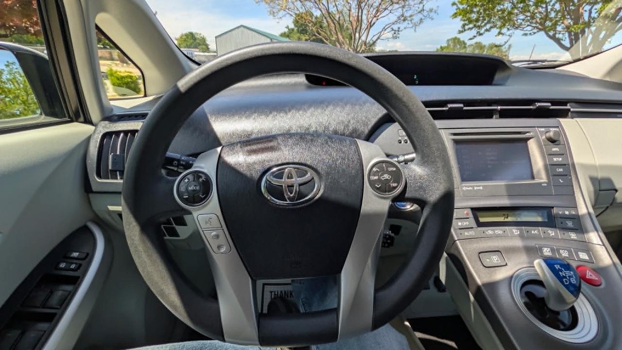 Toyota Prius 4-Door Liftback 2013