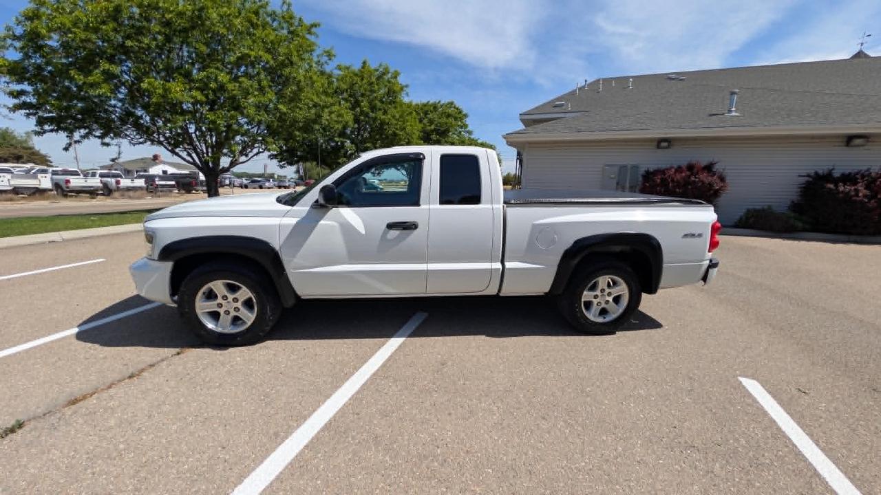 Dodge Dakota SLT 2011