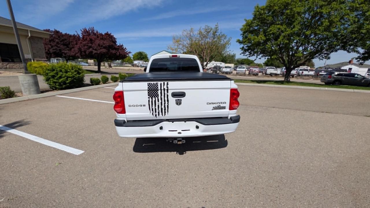 Dodge Dakota SLT 2011