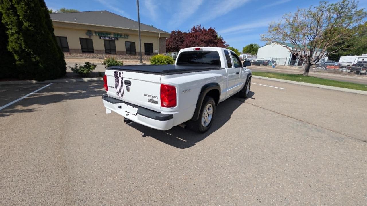 Dodge Dakota SLT 2011