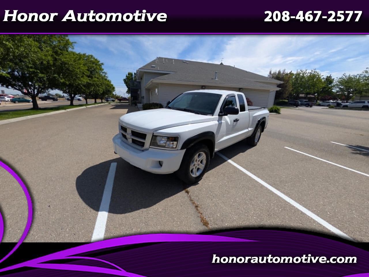 Dodge Dakota SLT 2011