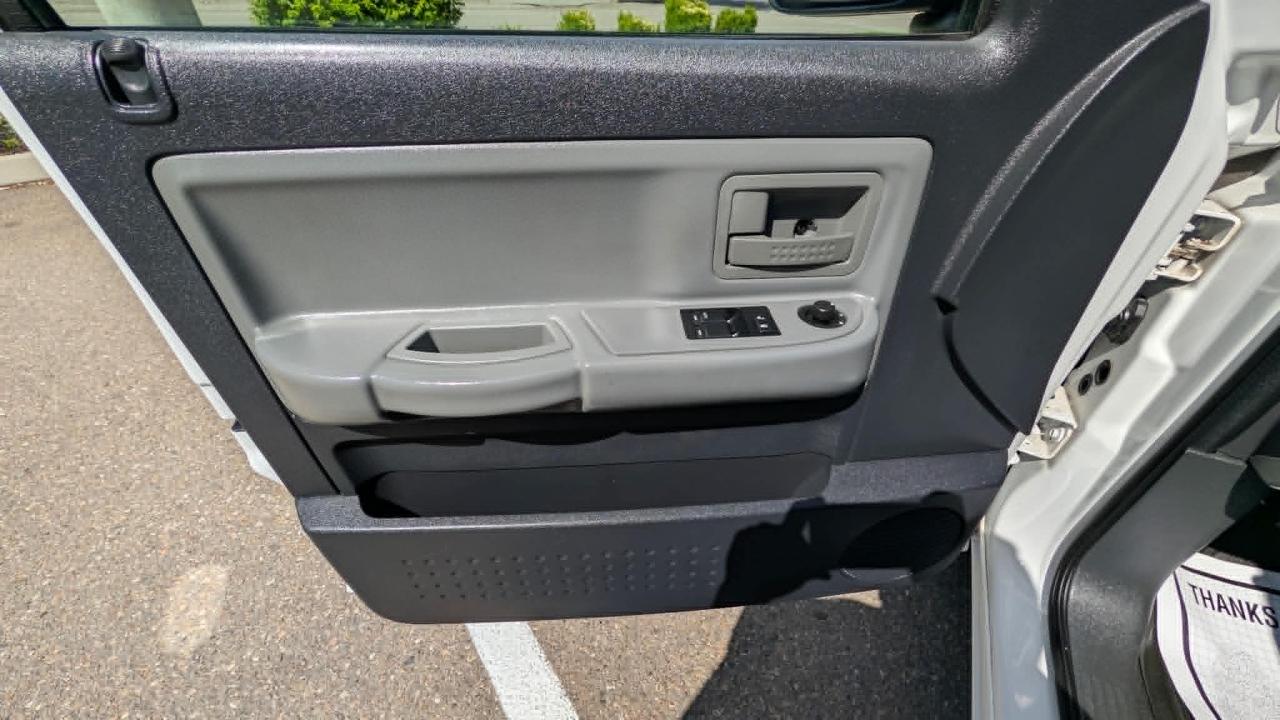 Dodge Dakota SLT 2011