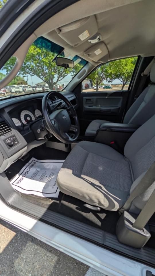 Dodge Dakota SLT 2011