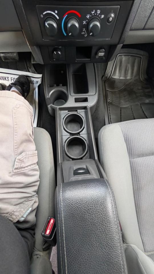 Dodge Dakota SLT 2011