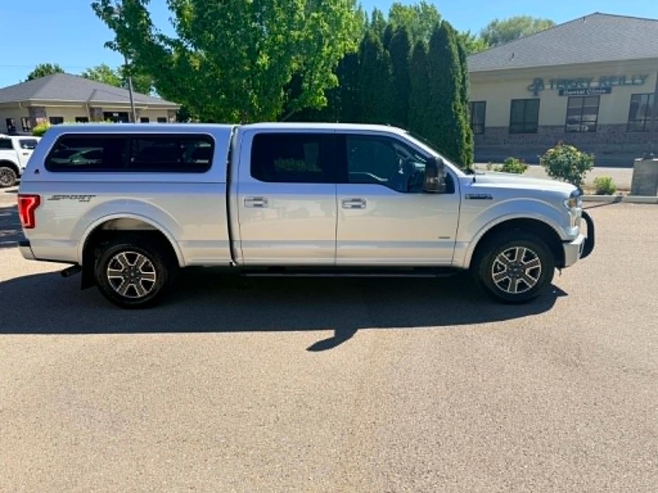 Ford F-150 4WD SuperCrew 157" XLT 2016
