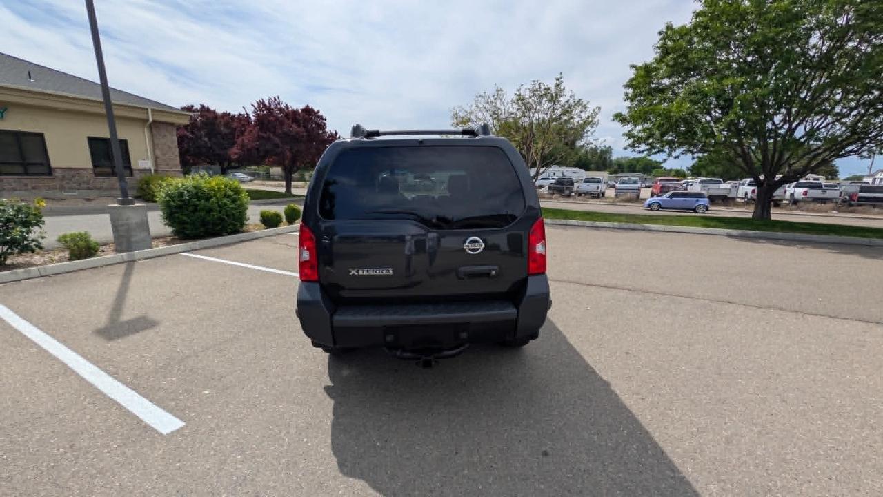 Nissan Xterra  2011