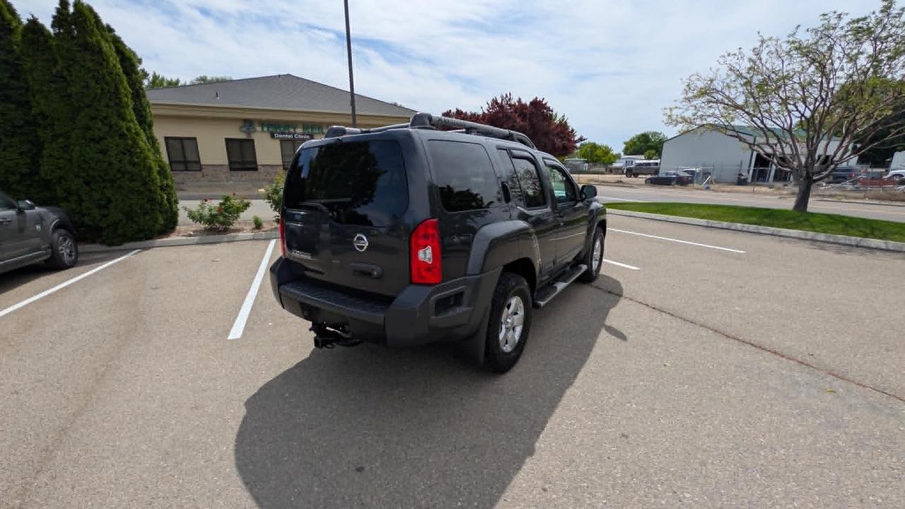 Nissan Xterra  2011