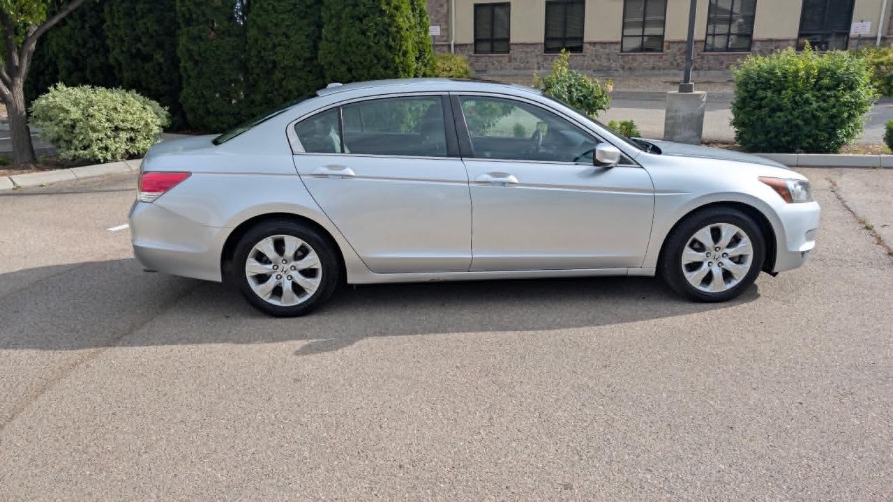 Honda Accord  2009