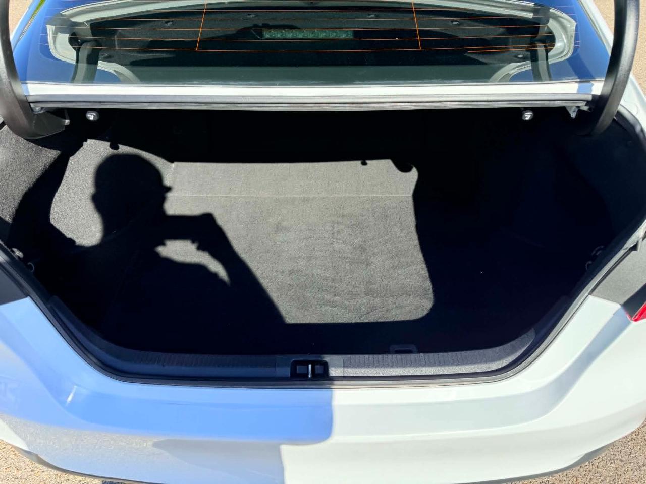 Toyota Camry  2021