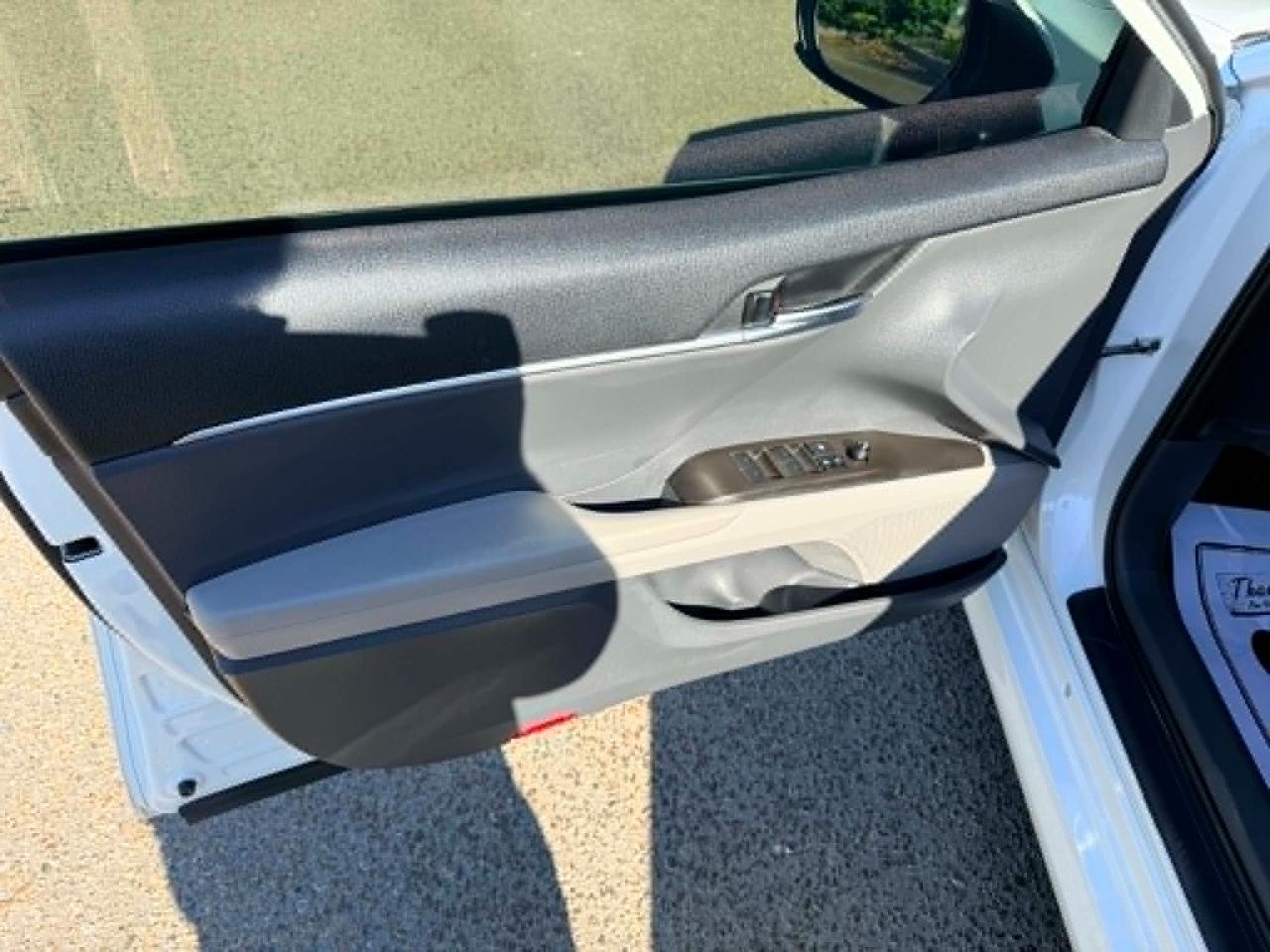 Toyota Camry  2021