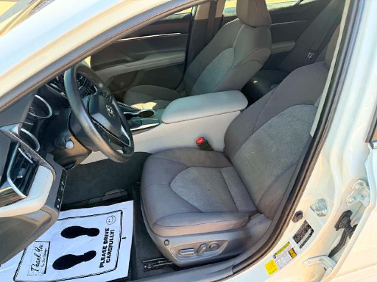 Toyota Camry  2021