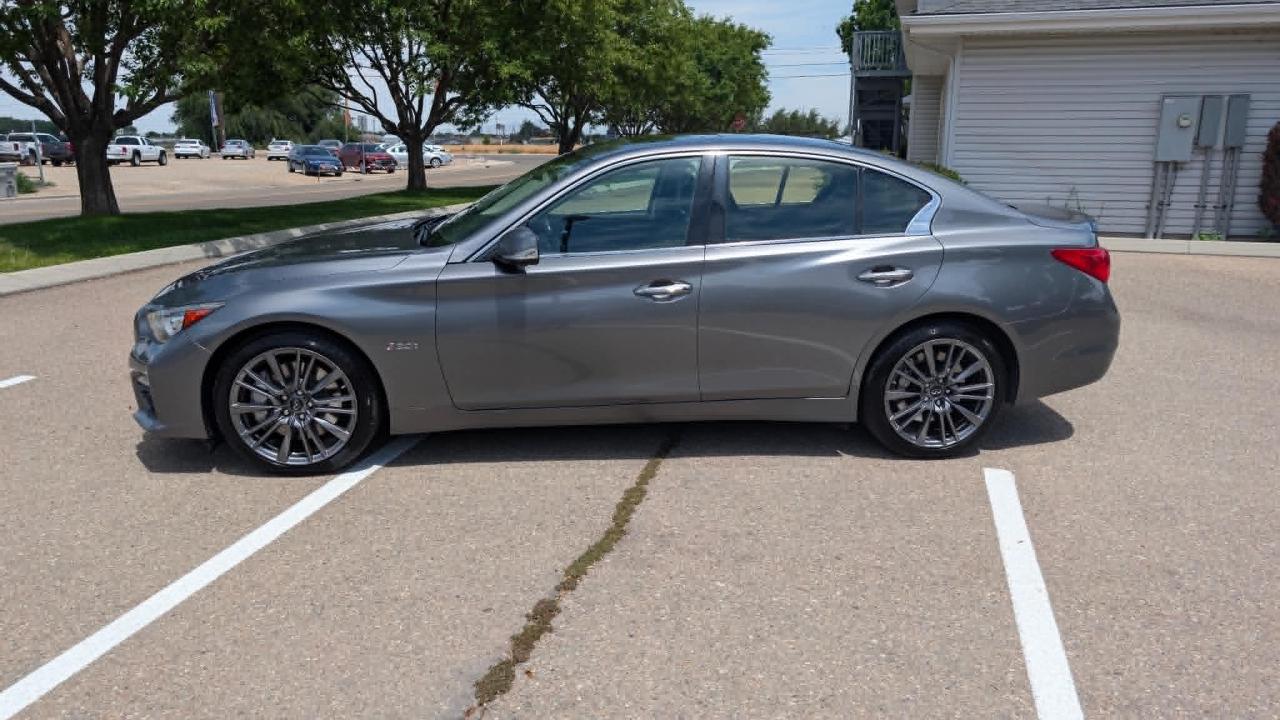 Infiniti Q50 Red Sport 400 2016