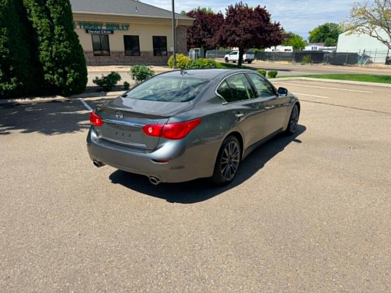 Infiniti Q50 Red Sport 400 2016